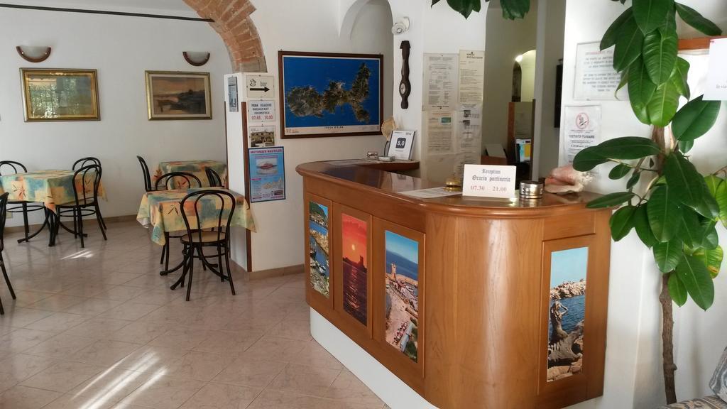 Hotel Anselmi Marciana Marina  Buitenkant foto