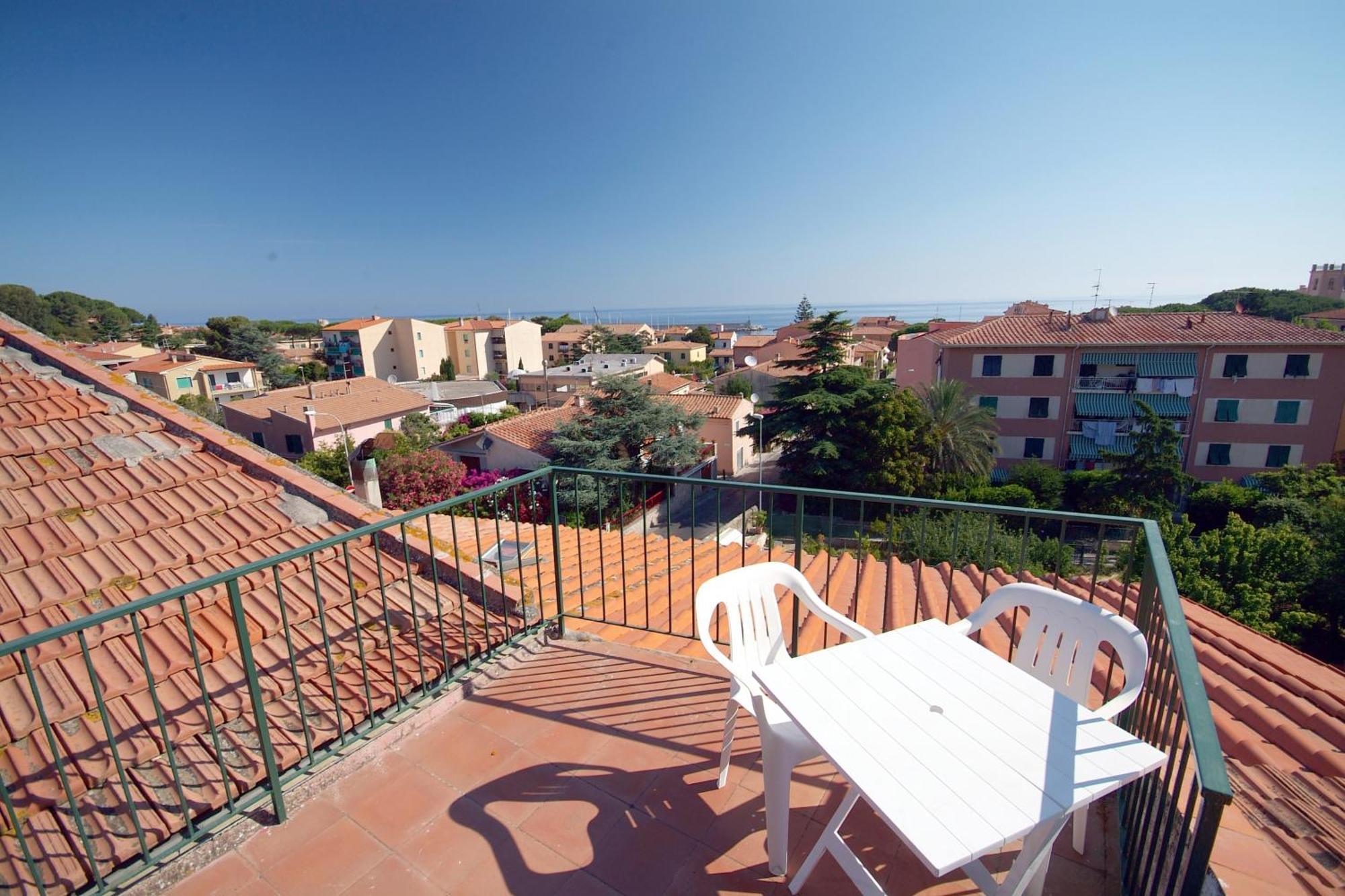 Hotel Anselmi Marciana Marina  Buitenkant foto