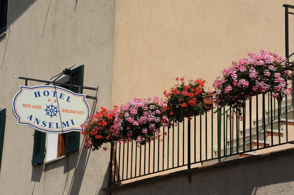 Hotel Anselmi Marciana Marina  Buitenkant foto